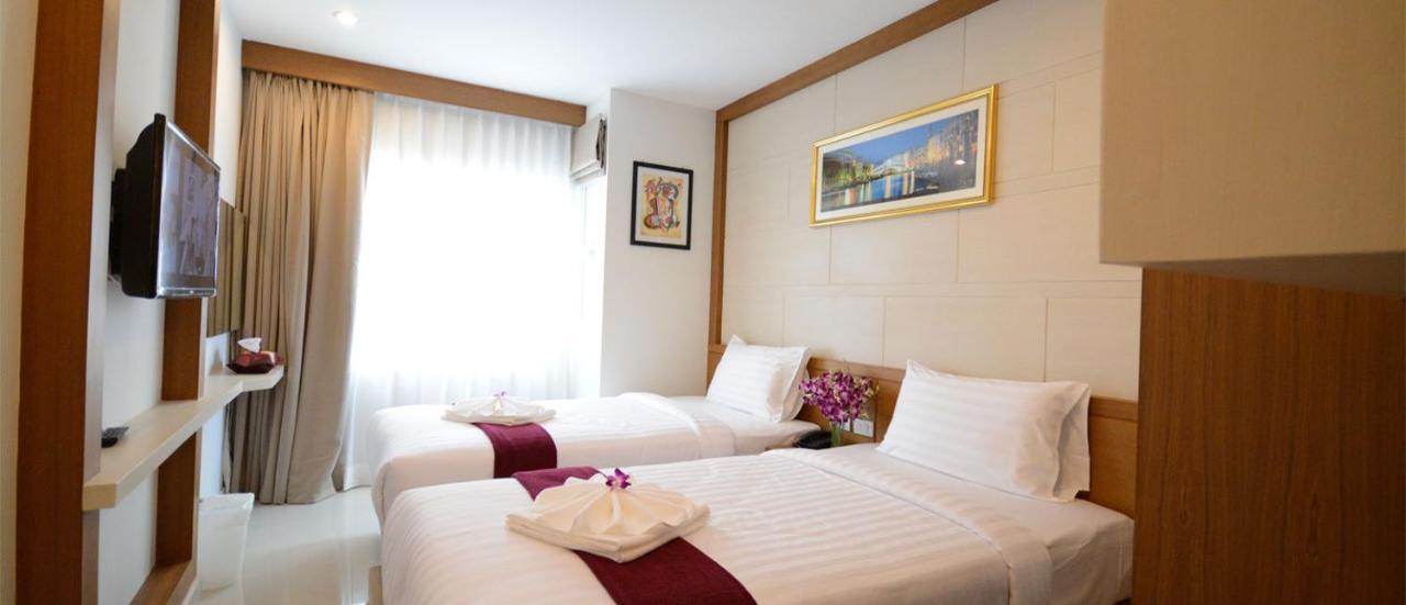 The Patong Center Hotel Exterior foto